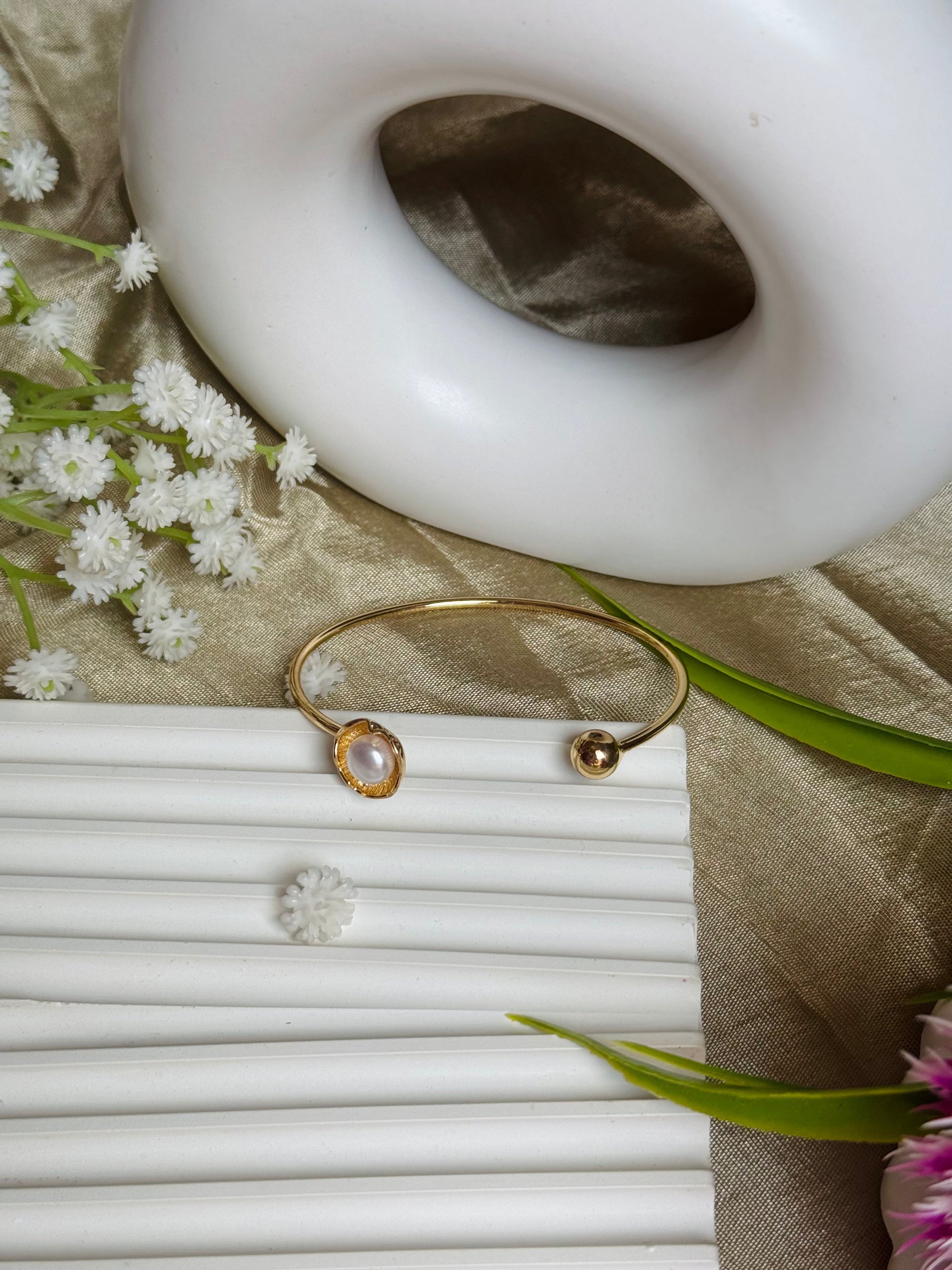 Aurelia Pearl Bracelet